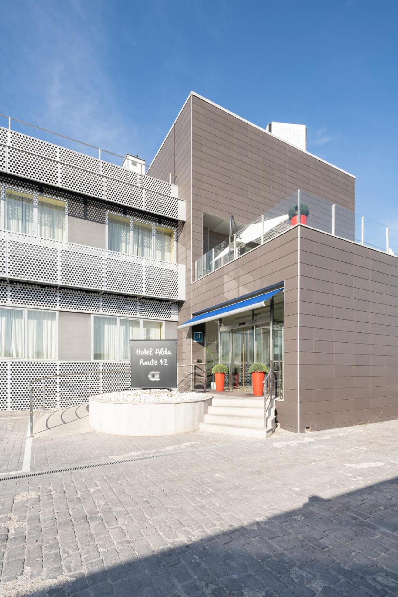 Alda Route 42 Hotel Illescas Exterior foto